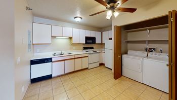 In-unit washer & dryer